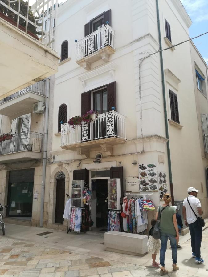 Апартаменты Pinhouse - Locazione Turistica Полиньяно-а-Маре Экстерьер фото