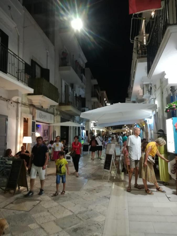 Апартаменты Pinhouse - Locazione Turistica Полиньяно-а-Маре Экстерьер фото