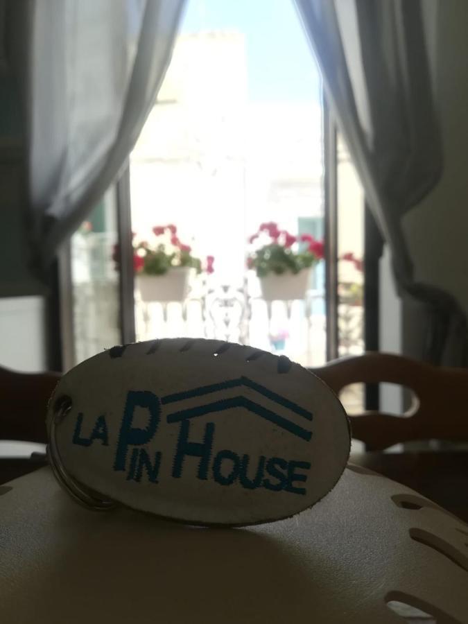 Апартаменты Pinhouse - Locazione Turistica Полиньяно-а-Маре Экстерьер фото